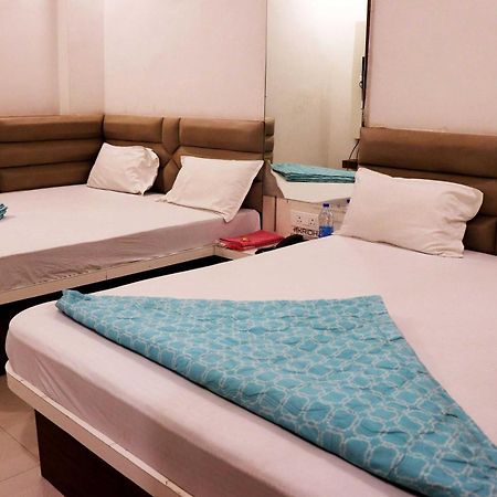 Hotel Gayatri Palace Godarpura Екстер'єр фото