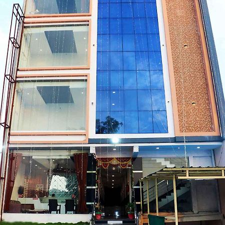 Hotel Gayatri Palace Godarpura Екстер'єр фото