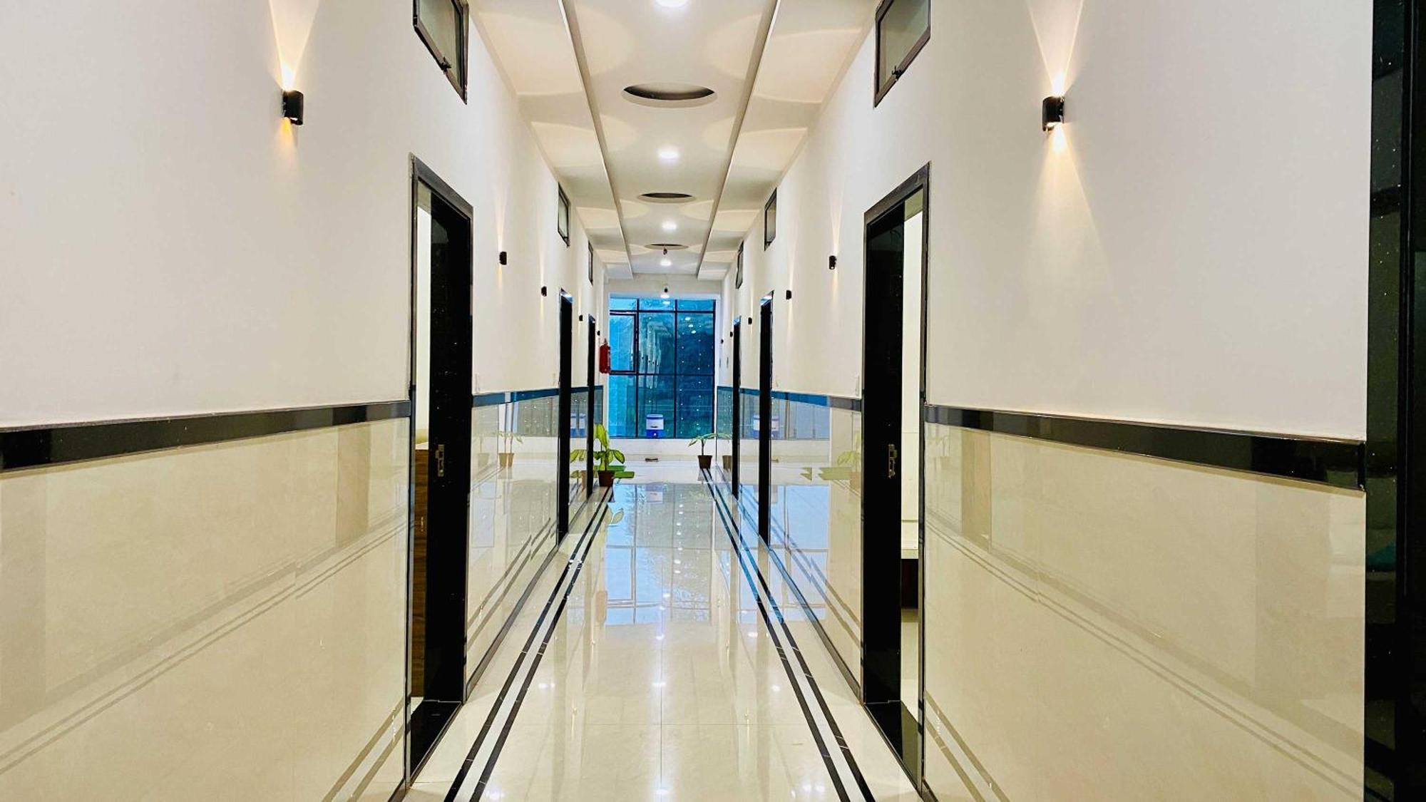 Hotel Gayatri Palace Godarpura Екстер'єр фото